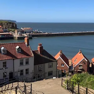 Holiday home Seacrest, Whitby